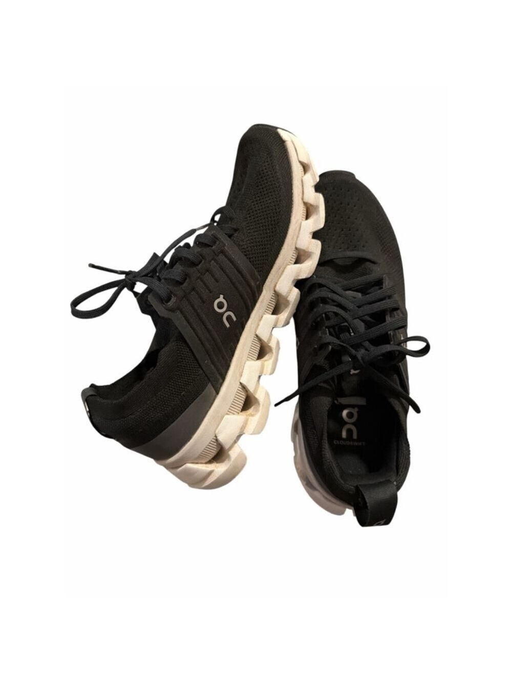 On Cloudswift Running Shoes - Black & White - Women’s Size 7 - EUC Worn Once - Picture 2 of 10